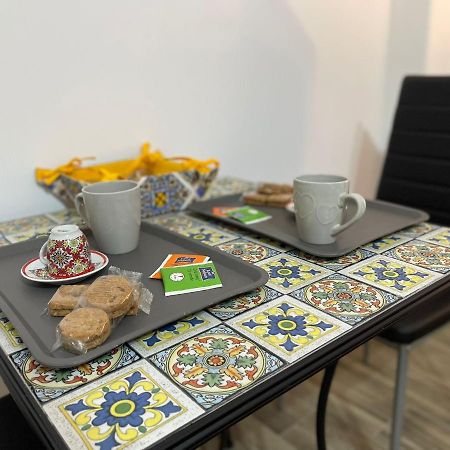 A Bone Guest House Catania Ngoại thất bức ảnh