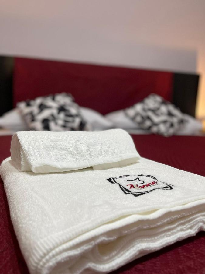 A Bone Guest House Catania Ngoại thất bức ảnh
